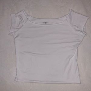 White brandy Melville short sleeve crop top